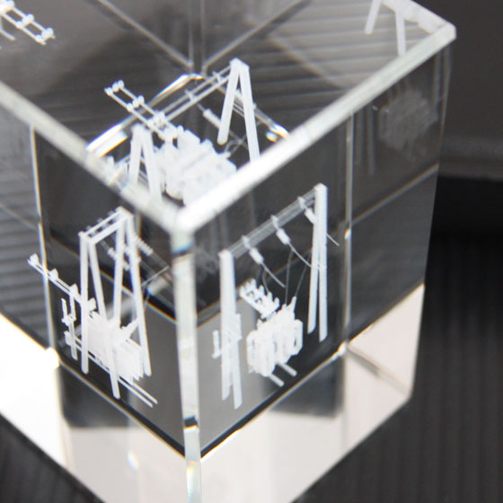 3d model in crystal, isometric view of the engraving result