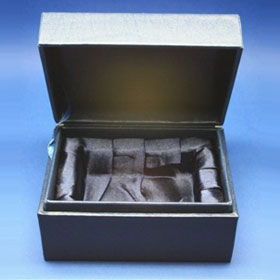 blue gift box, interieur